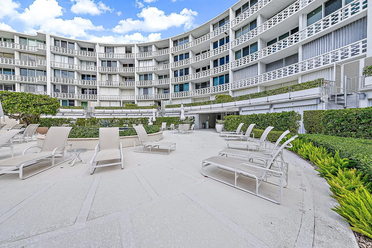 2760 S Ocean Palm Beach Unit 310 photo 19