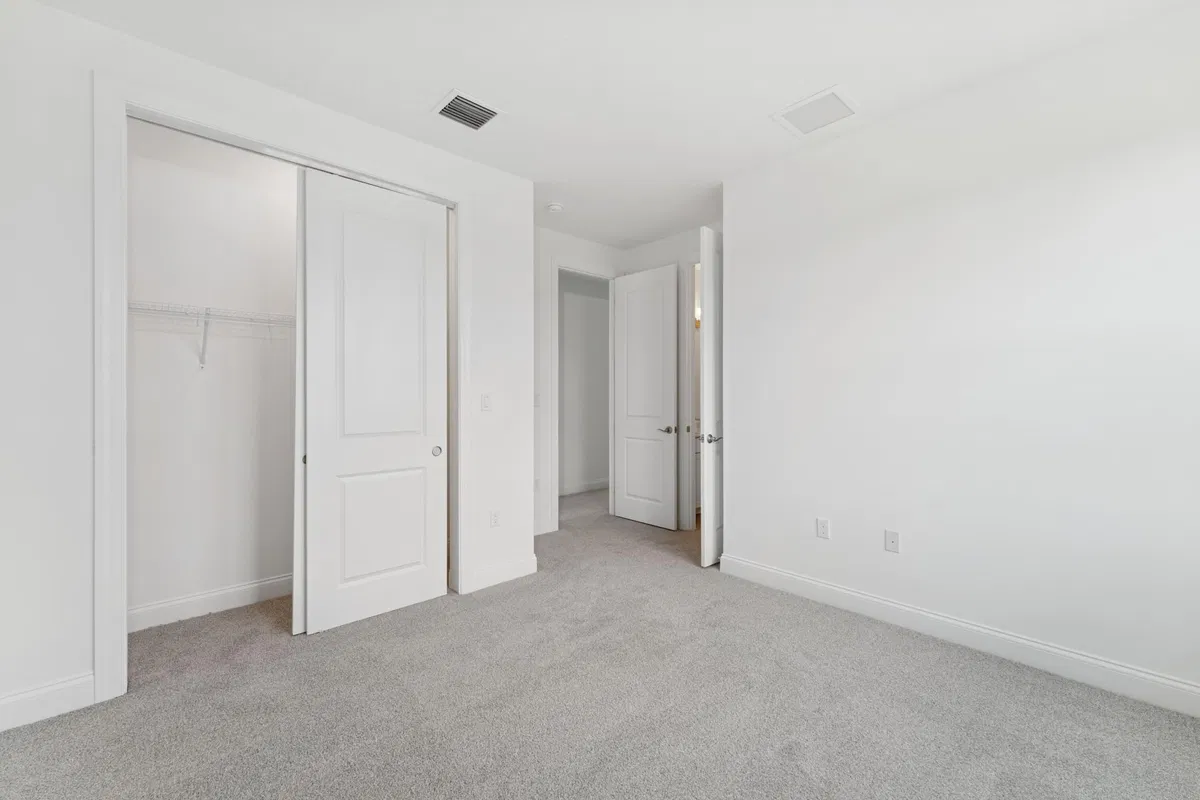 Unit 29 photo 31