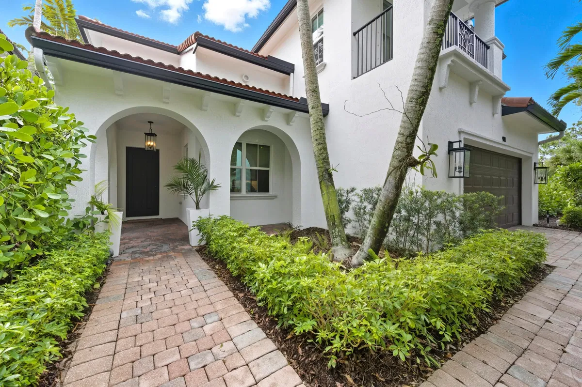 Evergrene Palm Beach Gardens Residence