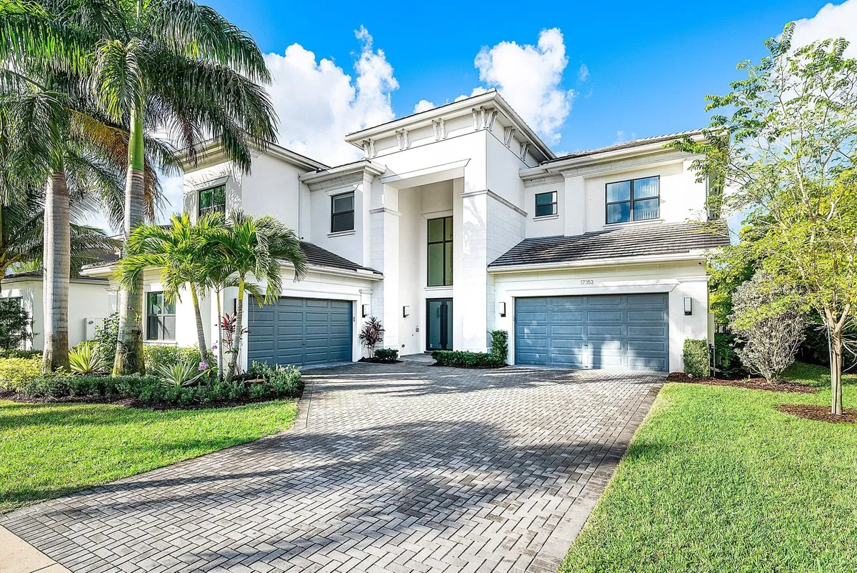Boca Bridges Residence