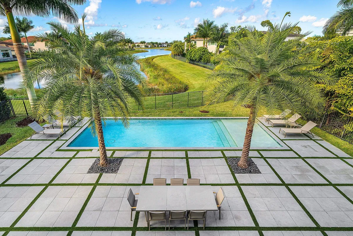 Boca Bridges Residence photo 46