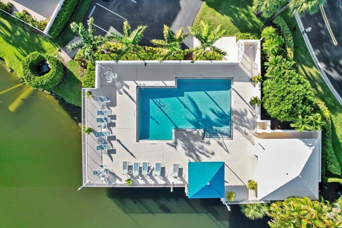 PGA National Palm Beach Gardens Residence photo 31