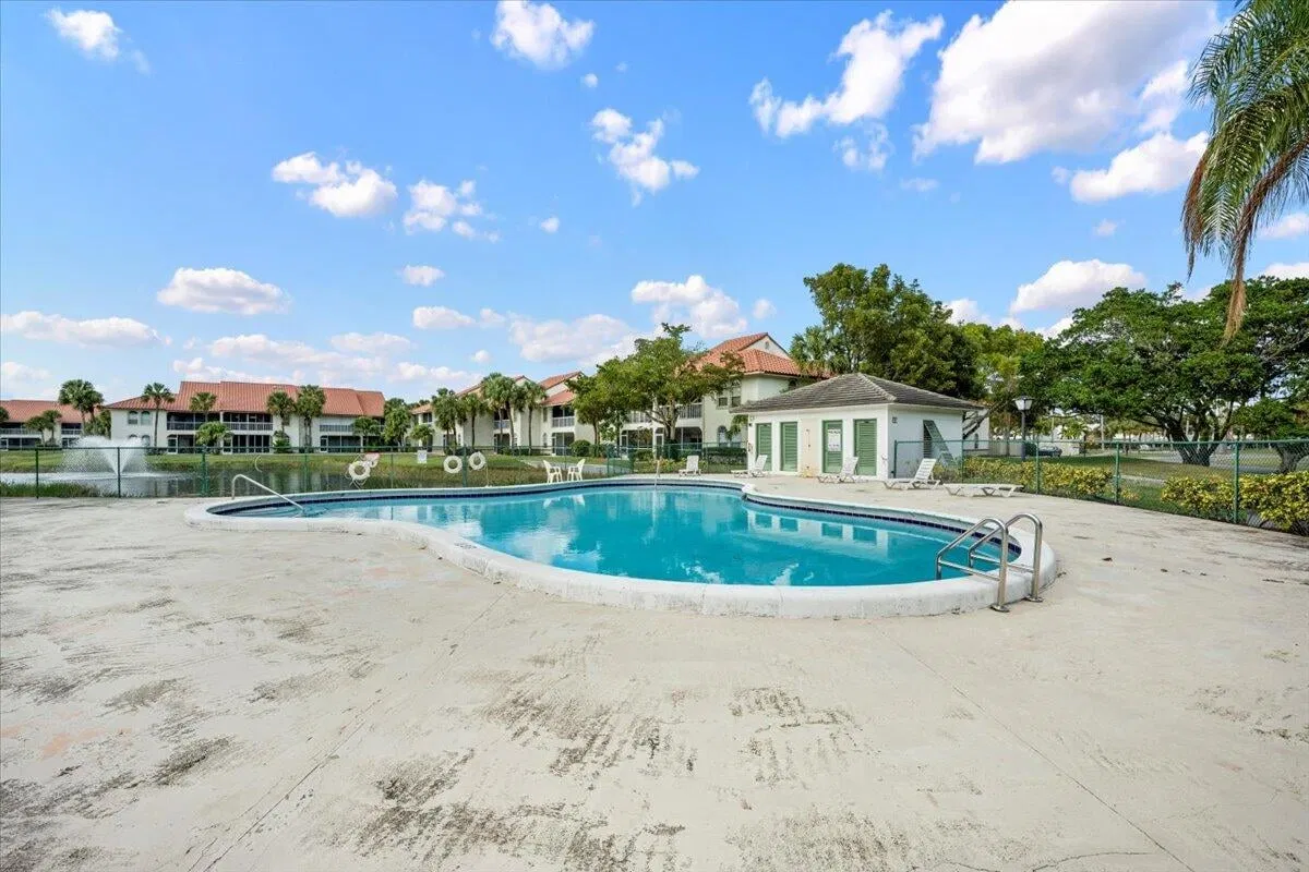 PGA National Palm Beach Gardens Residence photo 40