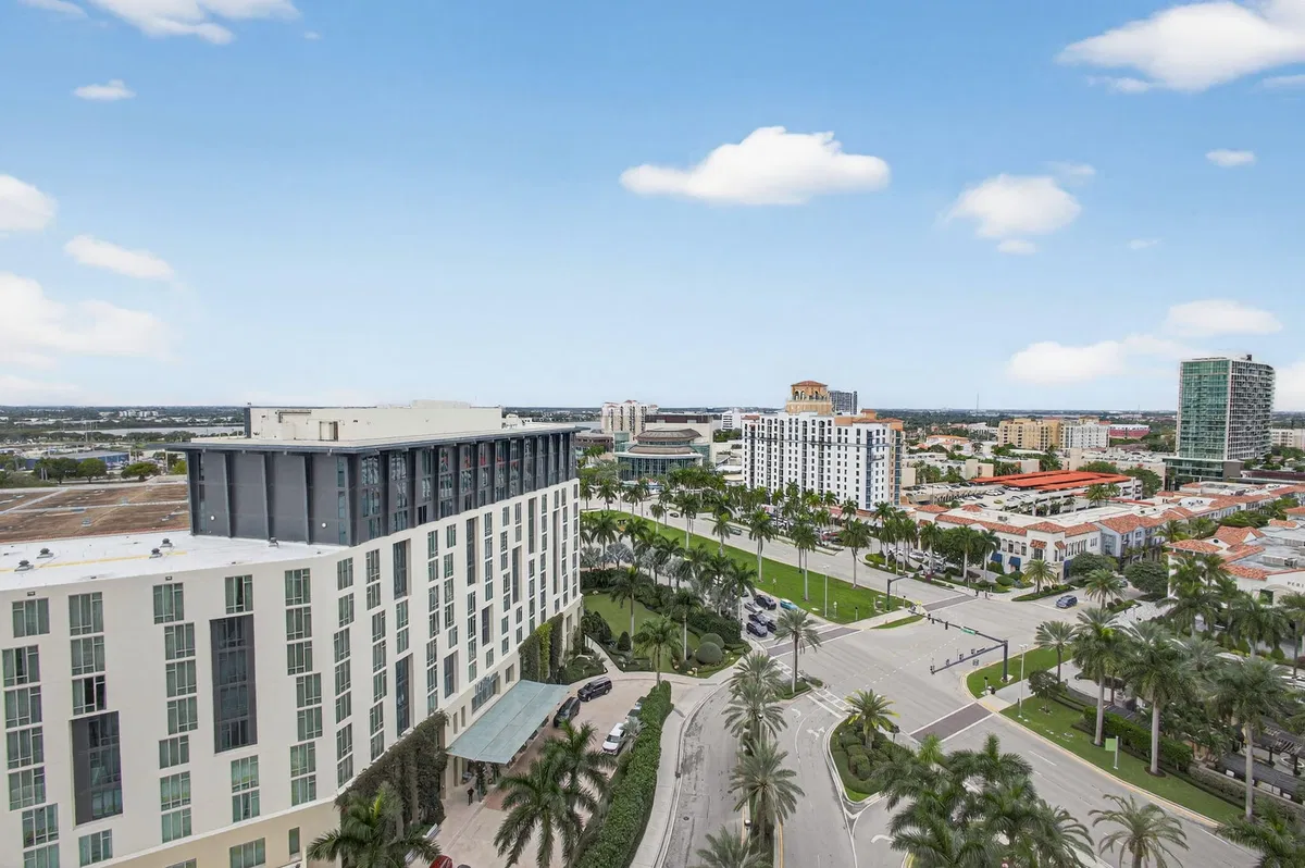 CityPlace South Tower Unit 1618 photo 28