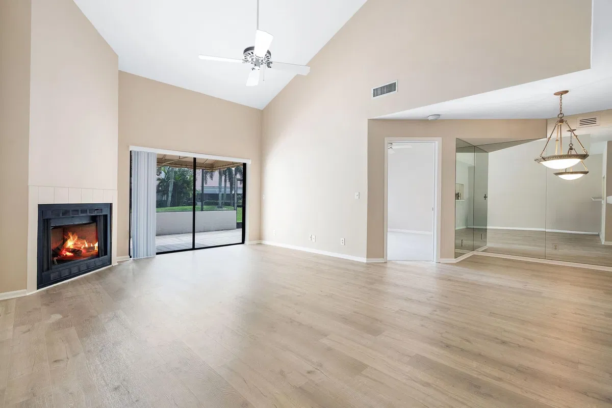 PGA National Palm Beach Gardens Residence photo 28