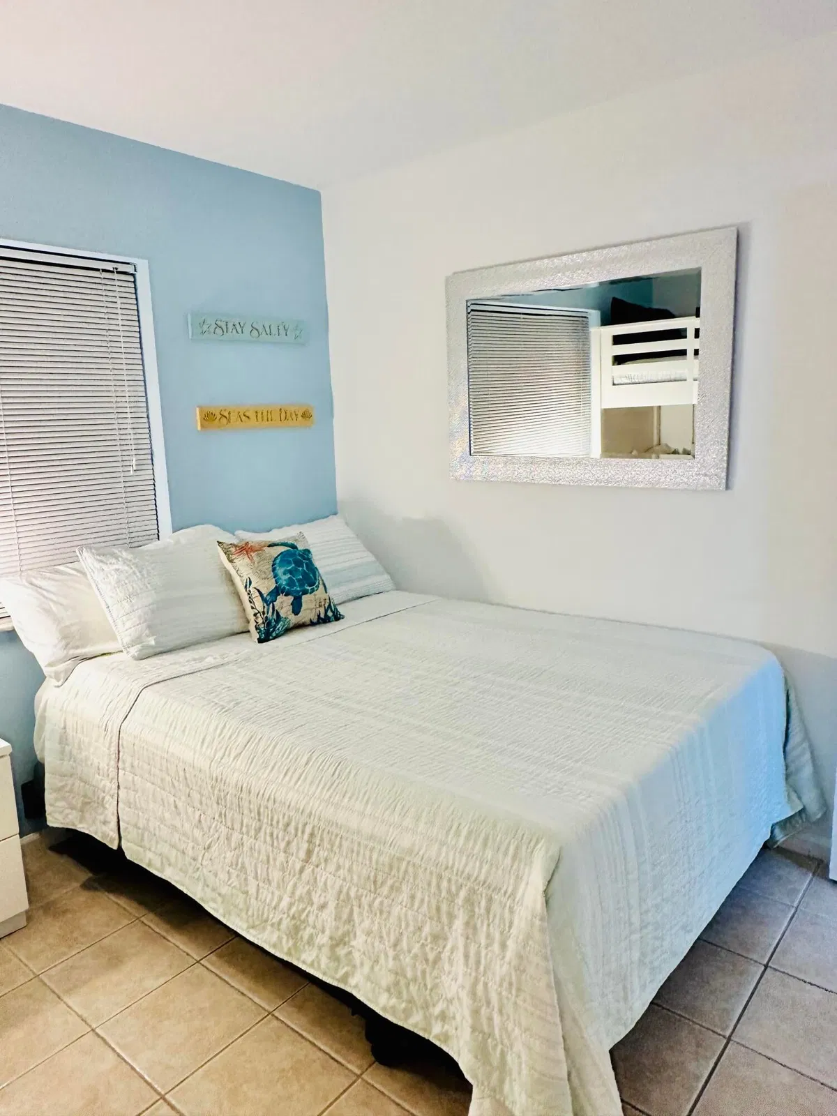 Unit 301 photo 43