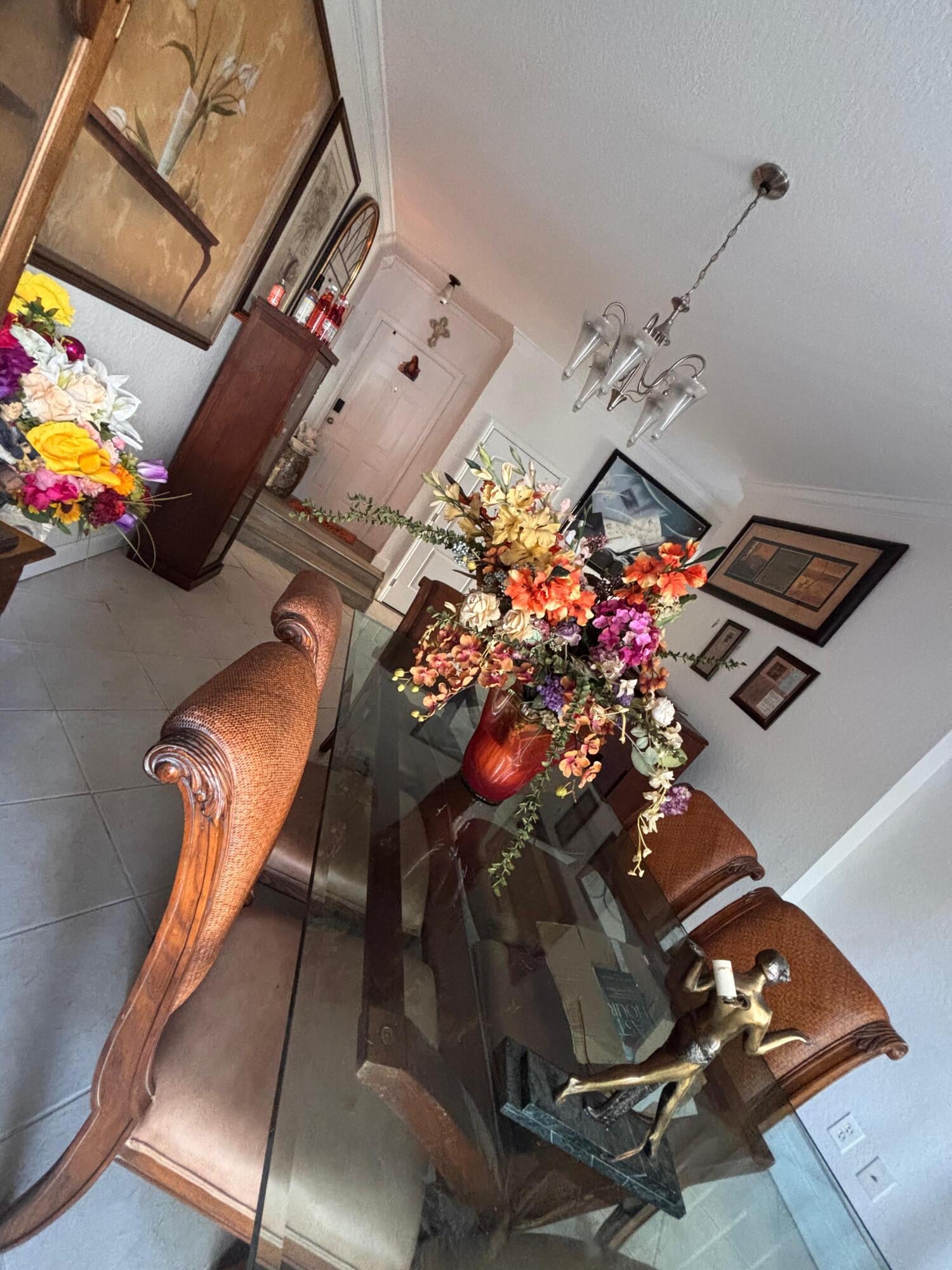 Residence photo 4