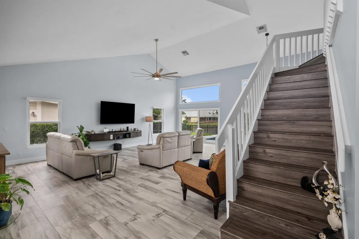 Residence photo 28