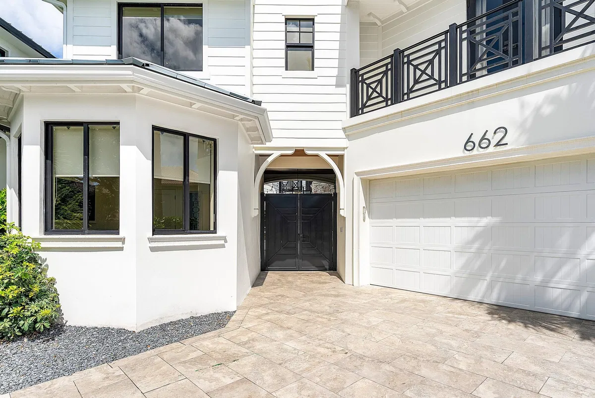 Residence photo 55