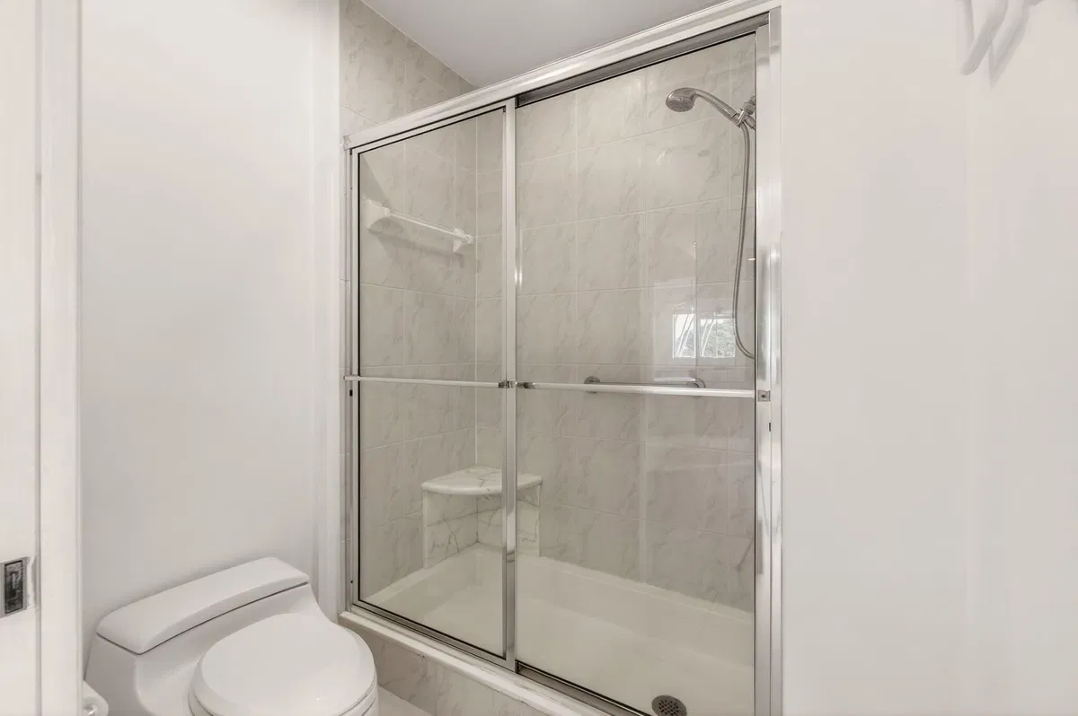 Unit 1304 photo 40