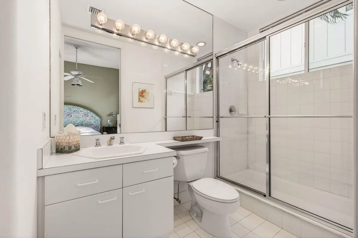 Unit 1304 photo 43