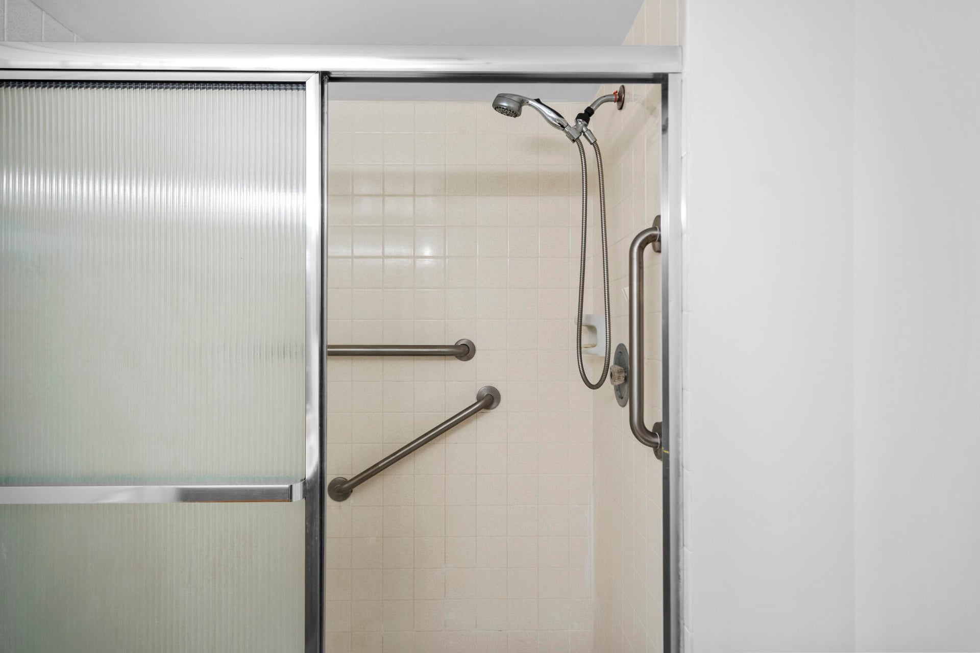 Unit 408 photo 13