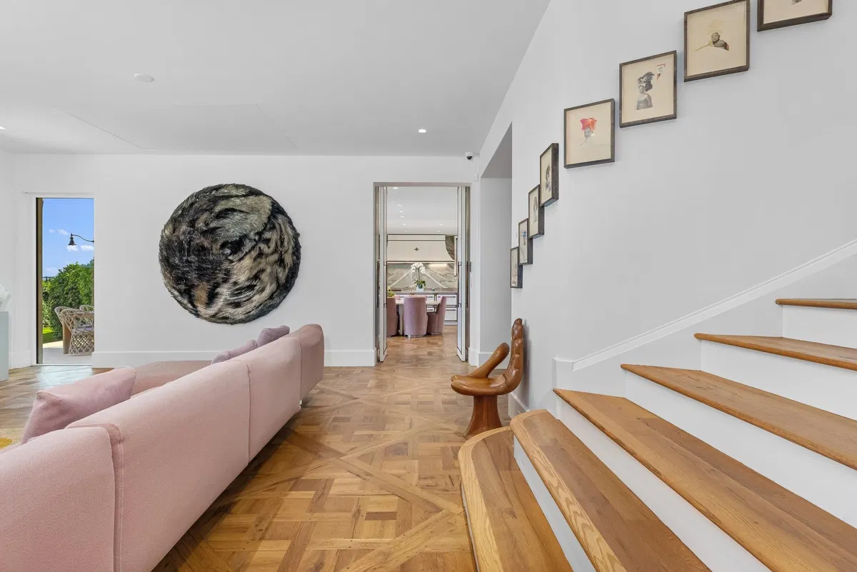  Residence photo 49