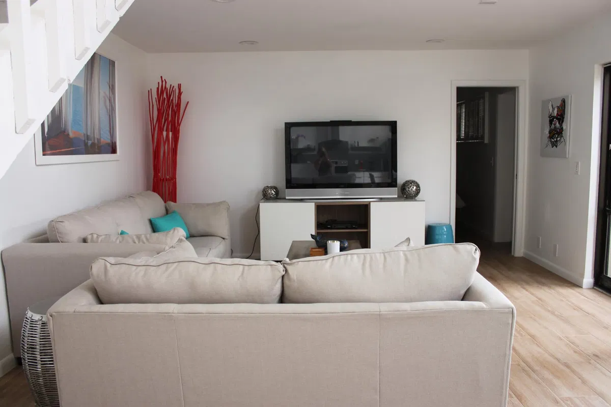 Unit 15 E photo 7