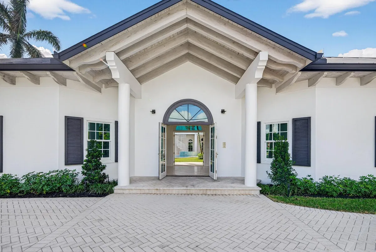 Residence photo 4