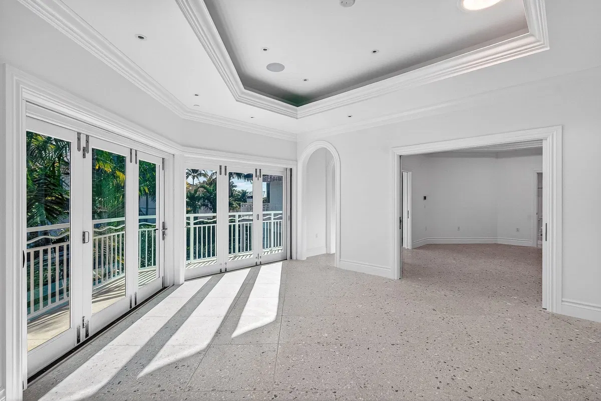 Residence photo 73