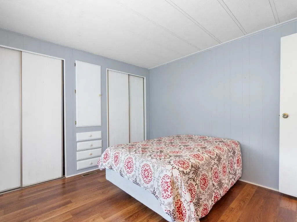 Residence photo 25