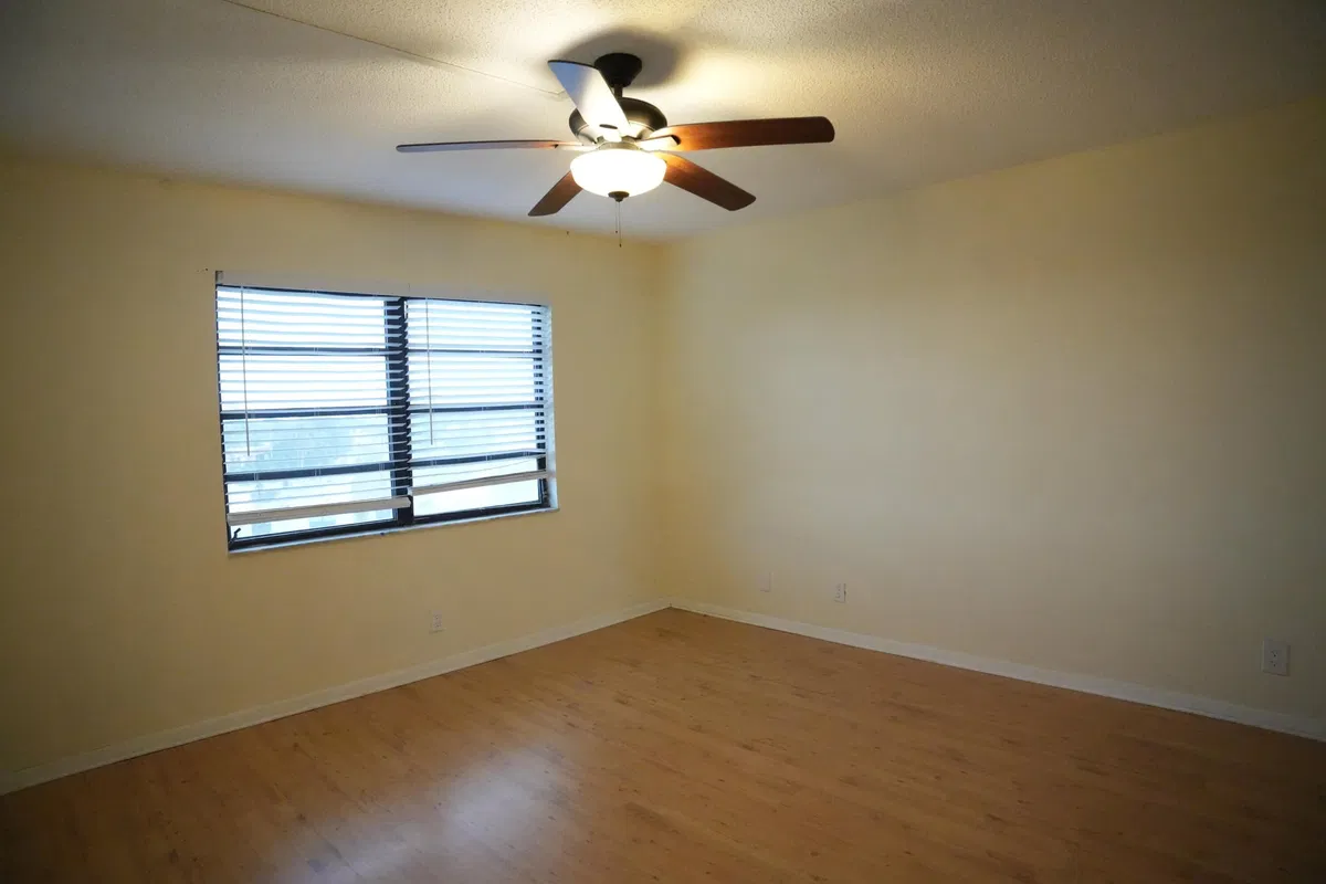  Unit 508 photo 25