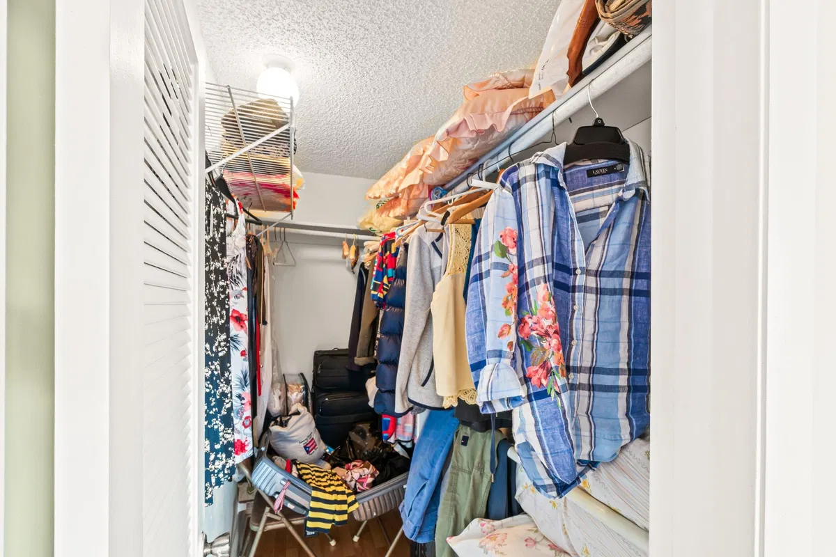 Unit 508 photo 10