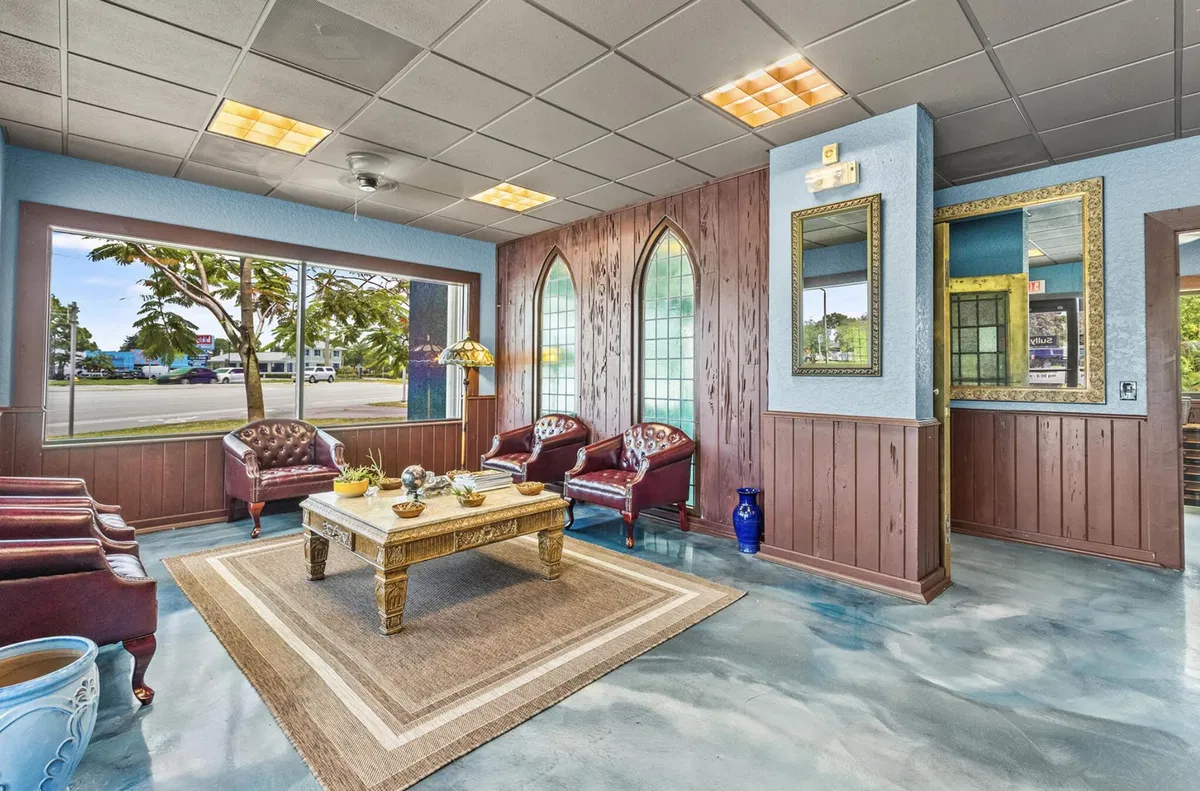 Residence photo 4