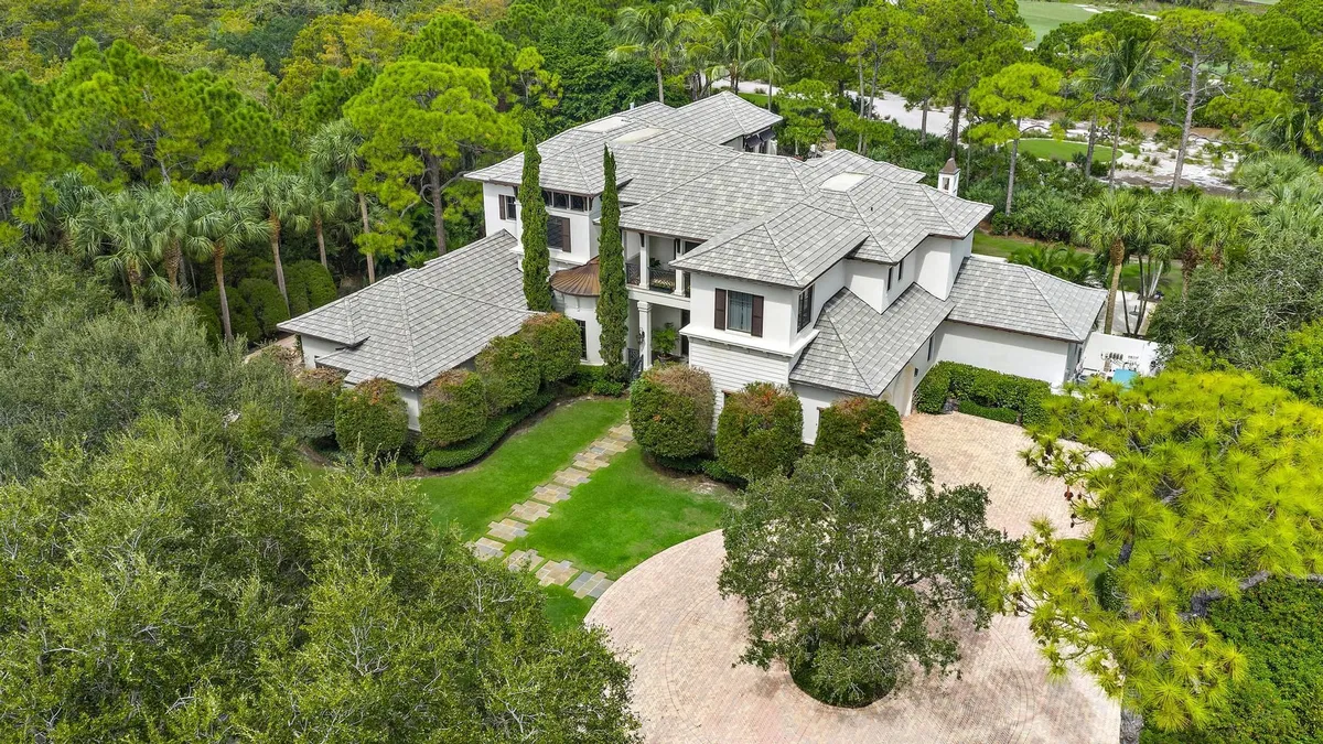 Bear's Club Residence photo 7