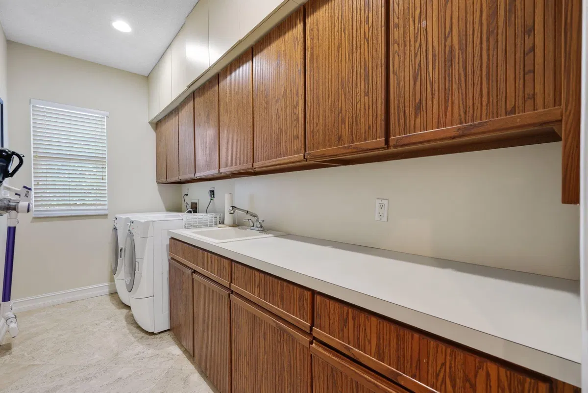 Boca Bath & Tennis Residence photo 34