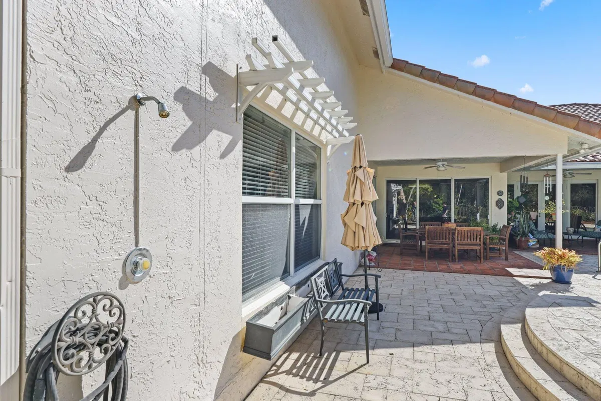 Boca Bath & Tennis Residence photo 49