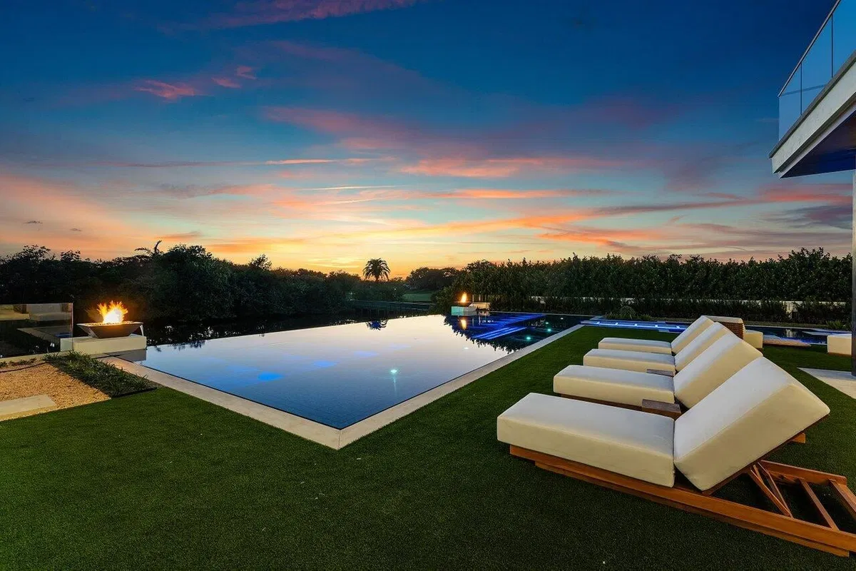 Admirals Cove Residence photo 7