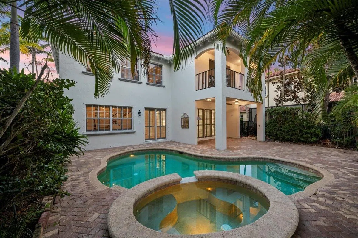 Evergrene Palm Beach Gardens Residence