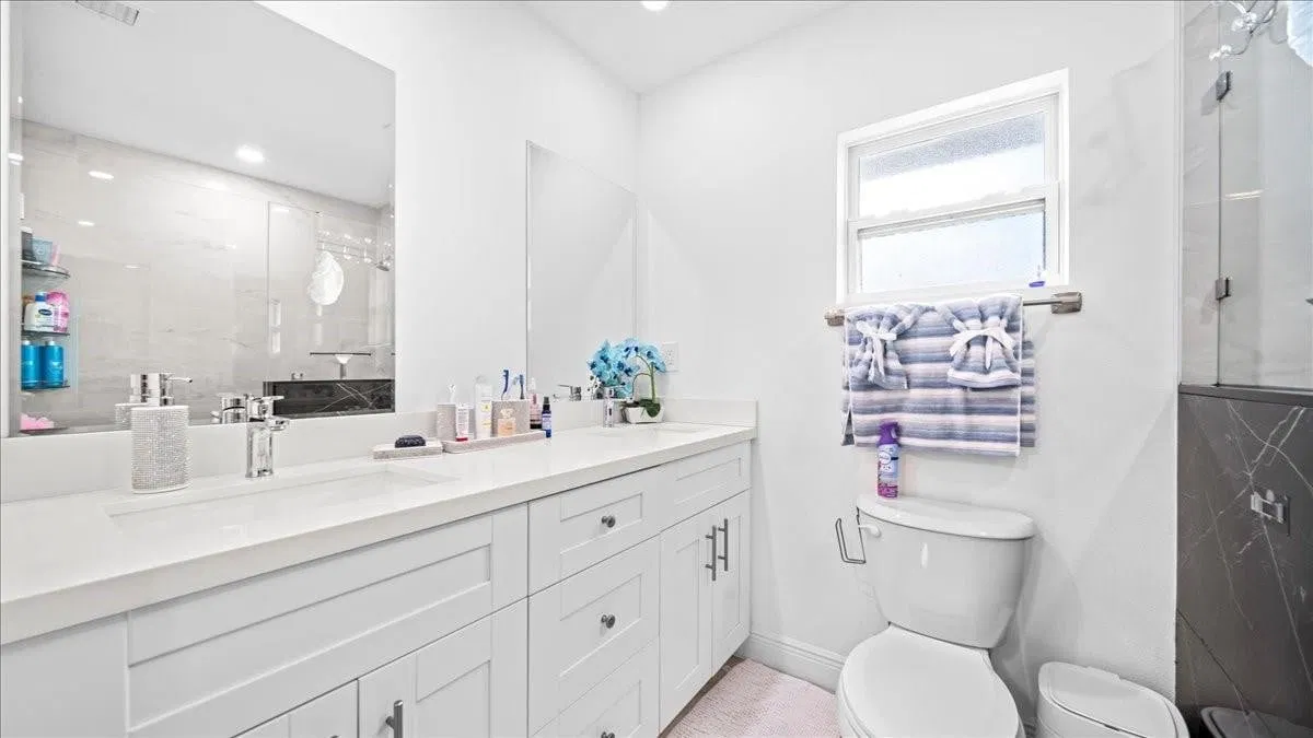 Residence photo 10