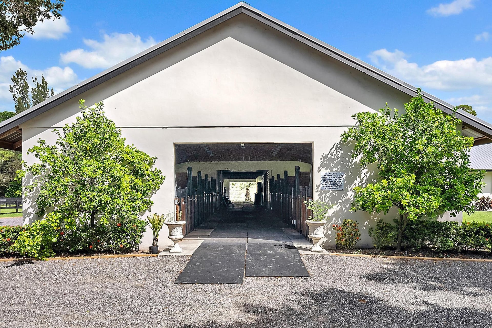 Residence photo 10