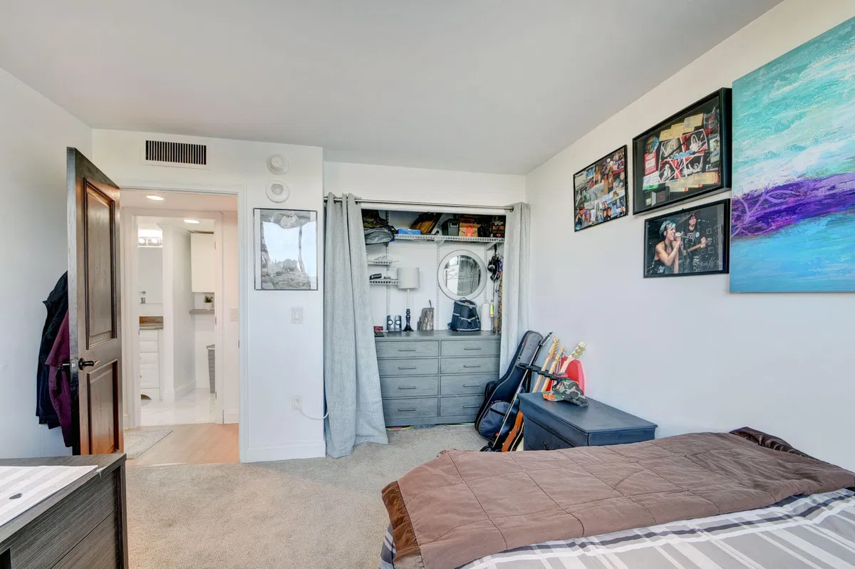 Palm Beach House Unit 307 photo 16