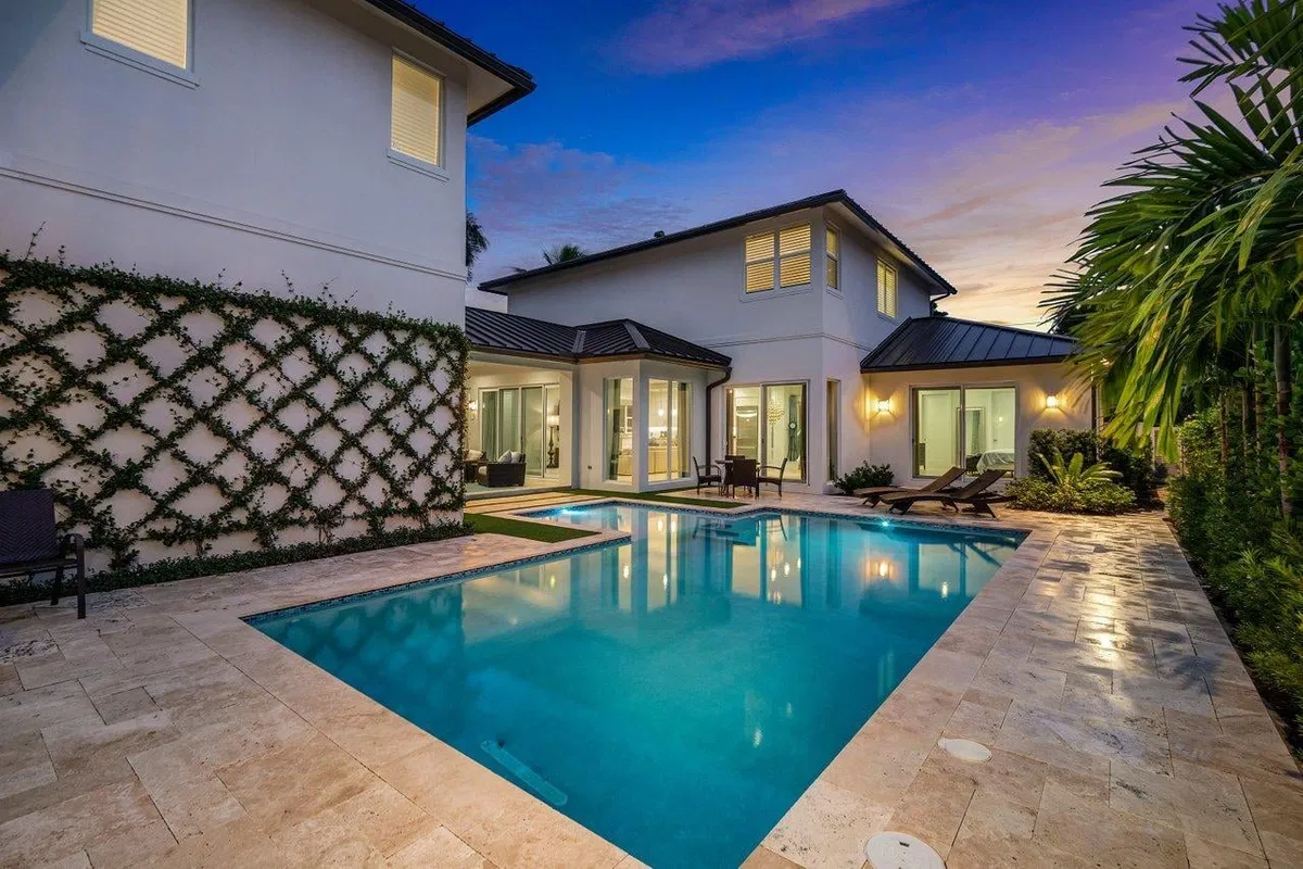 Residence photo 4