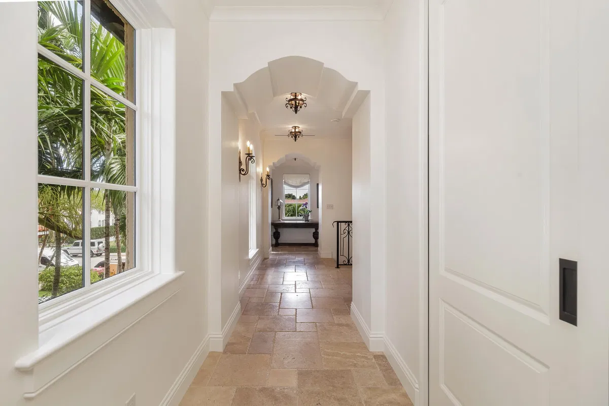 Ocean Park Residence photo 28