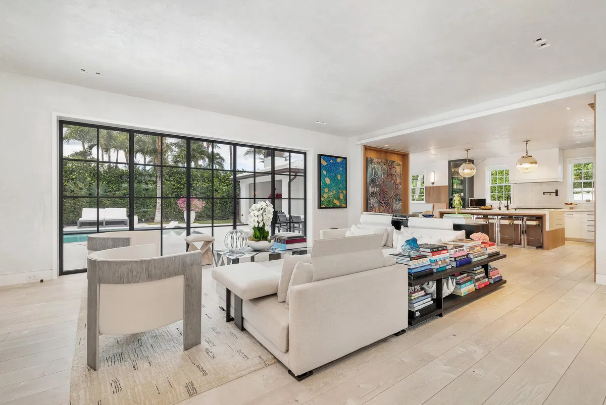 North End Palm Beach Residence photo 4