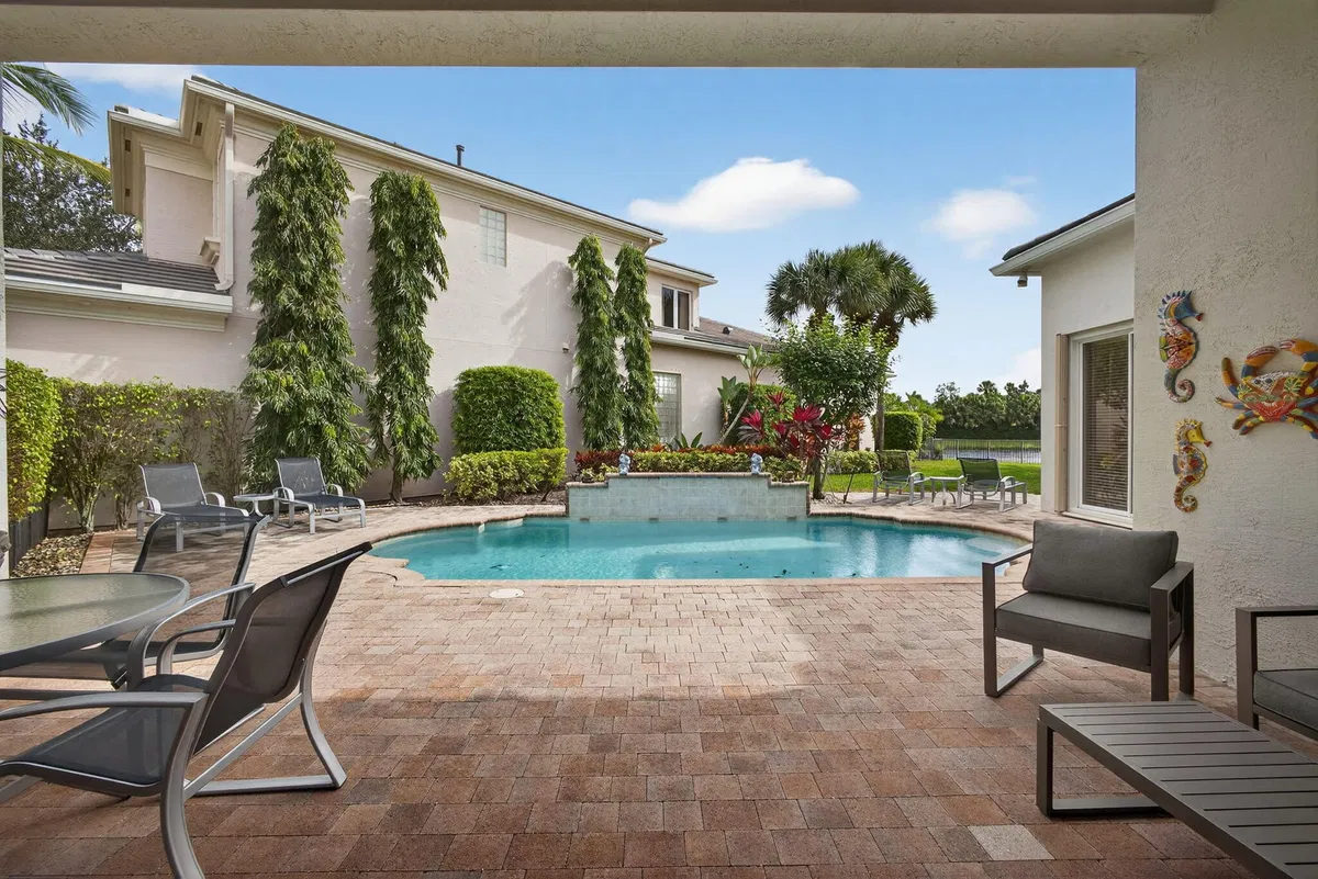 Mirasol Country Club Residence photo 55