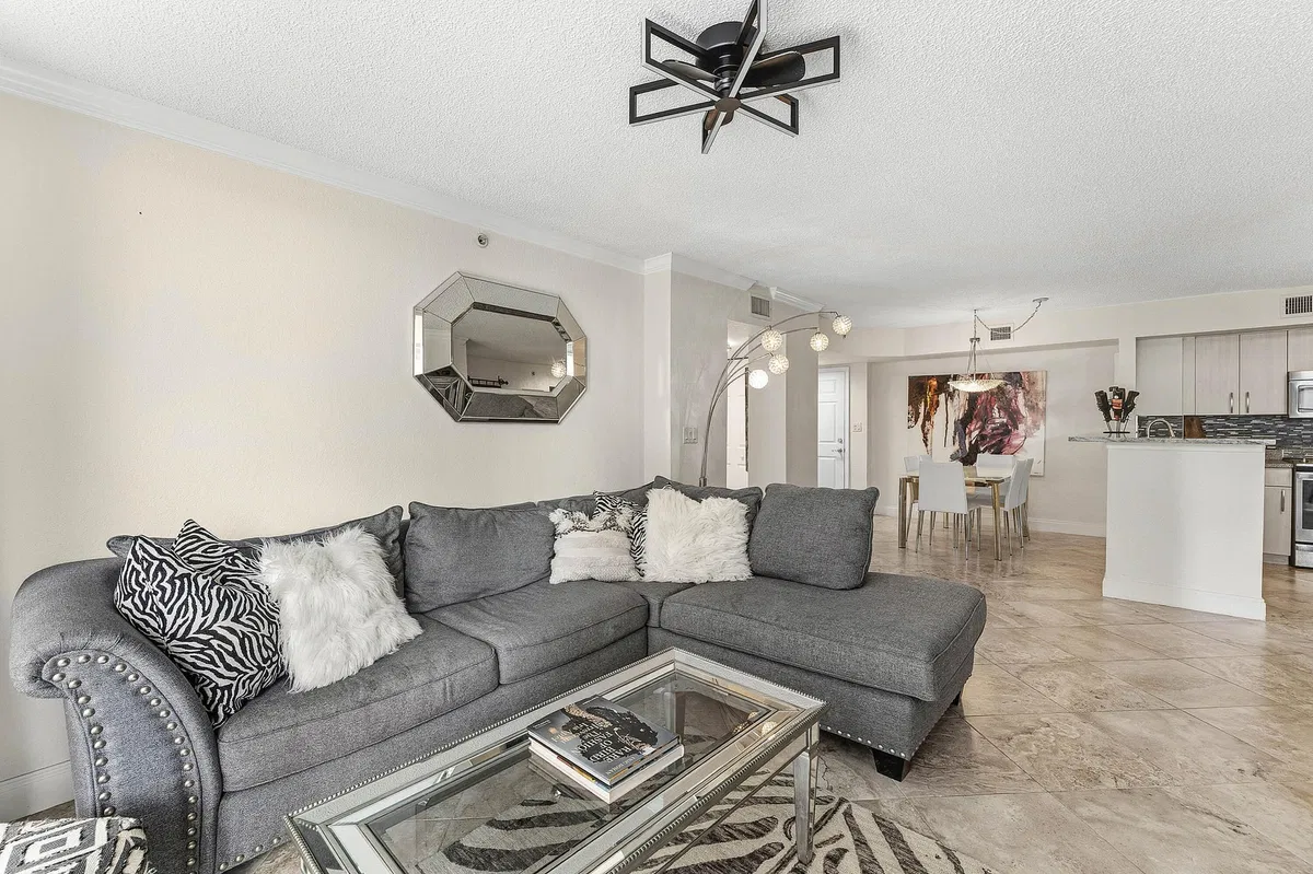 Flagler Pointe Unit 235 photo 10