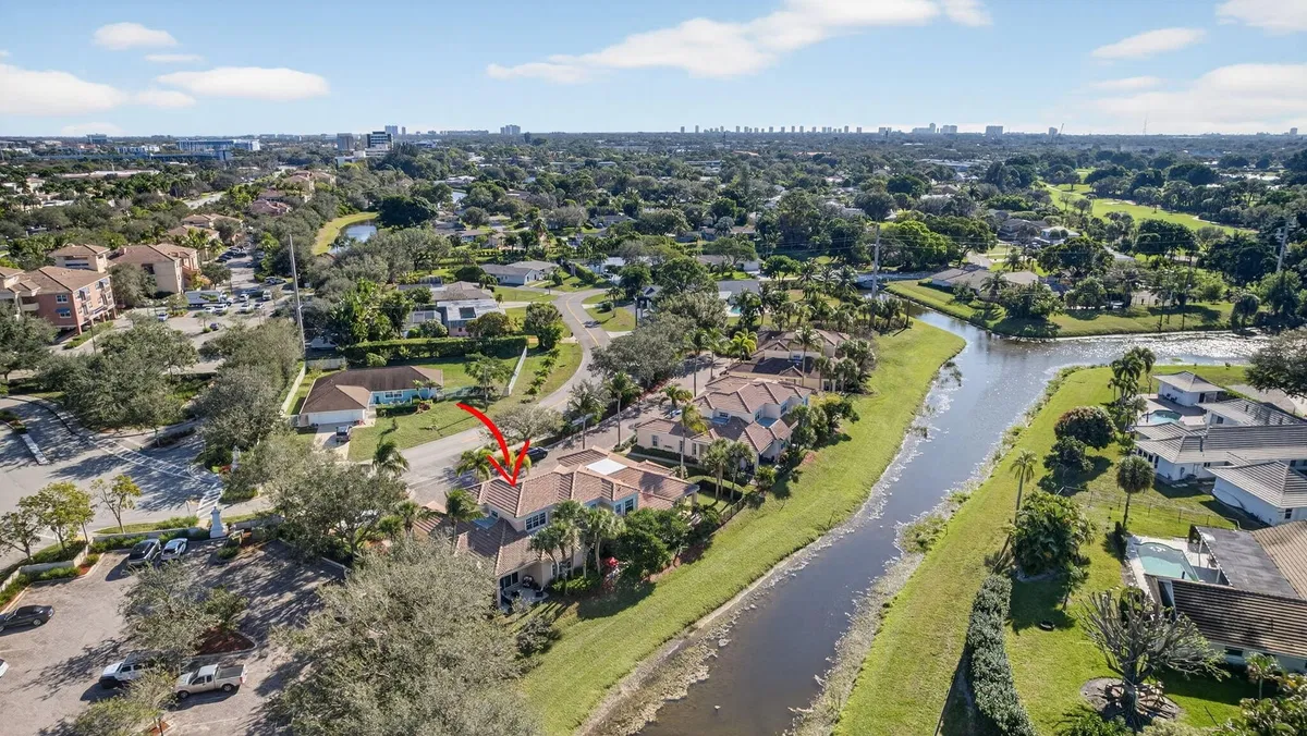 Residence photo 61