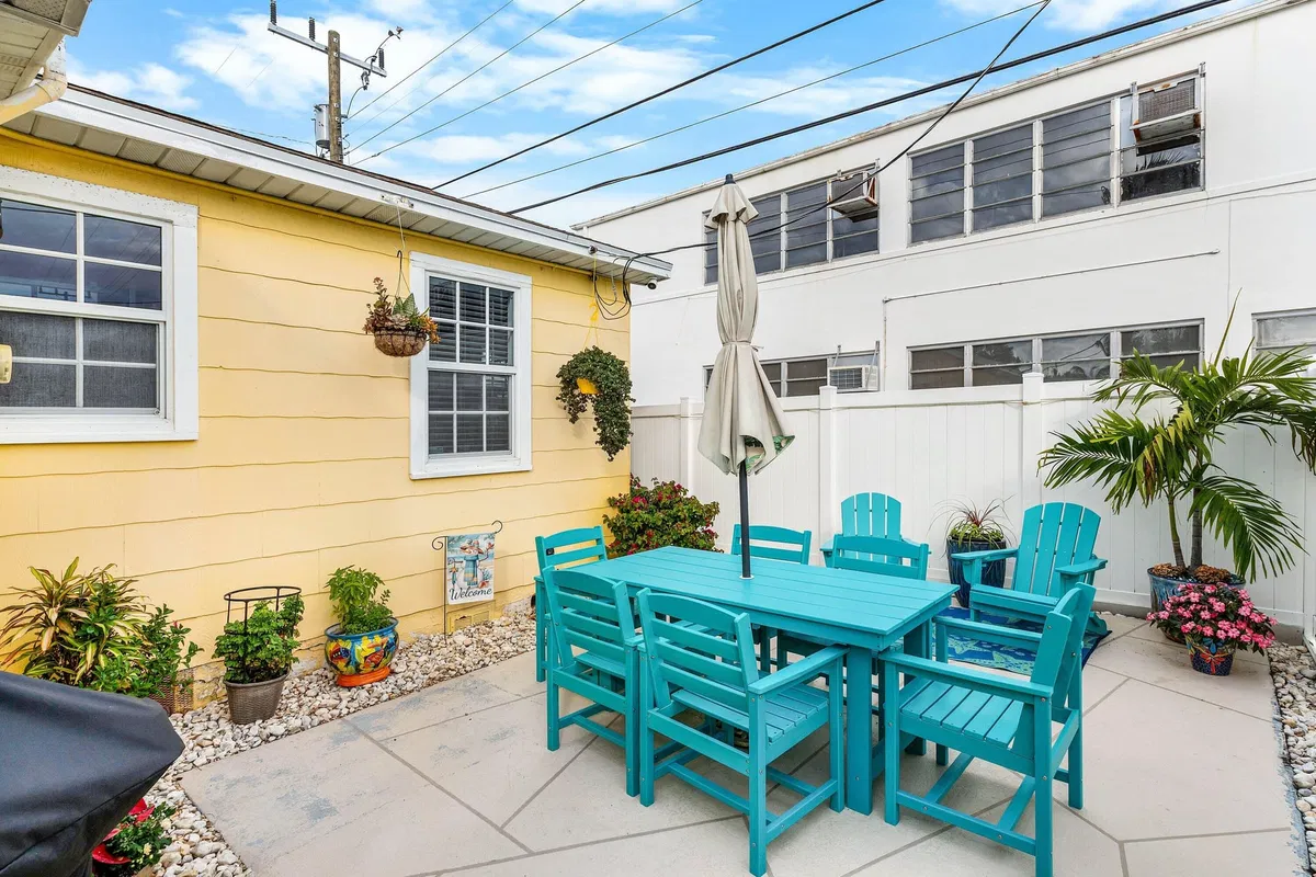 Residence photo 22