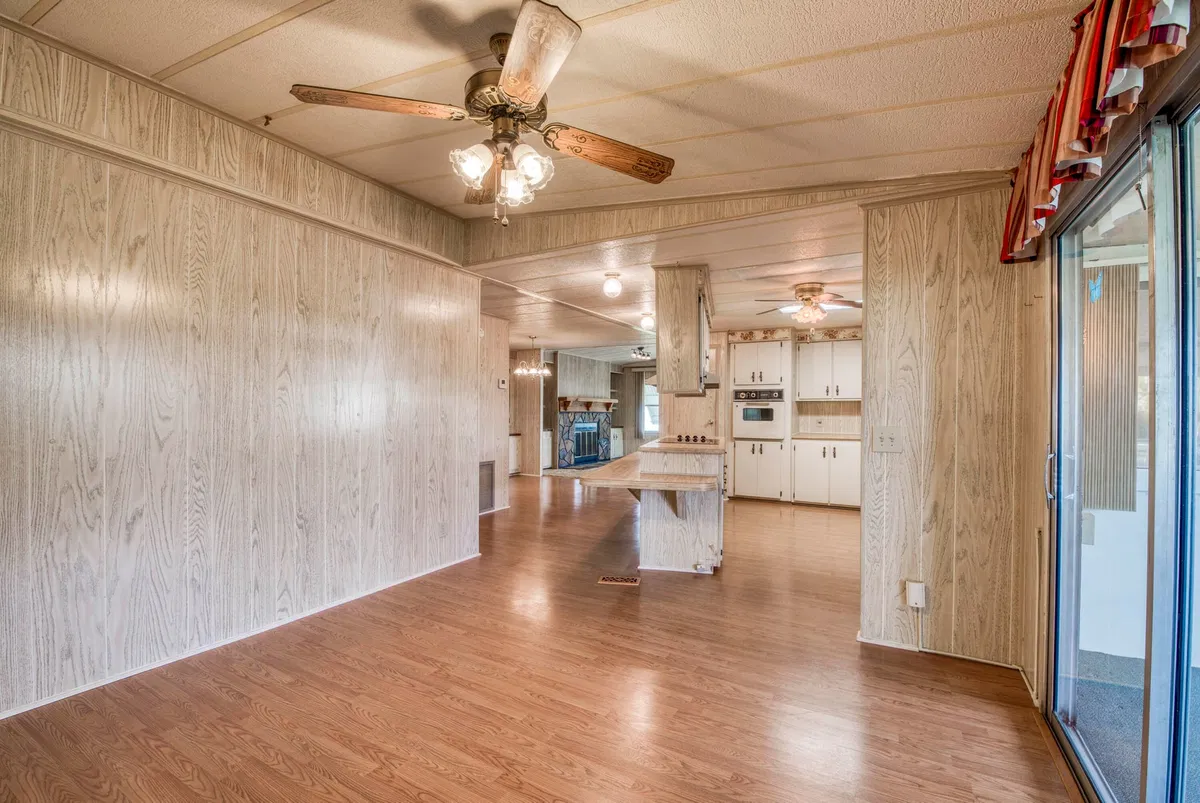 Residence photo 13