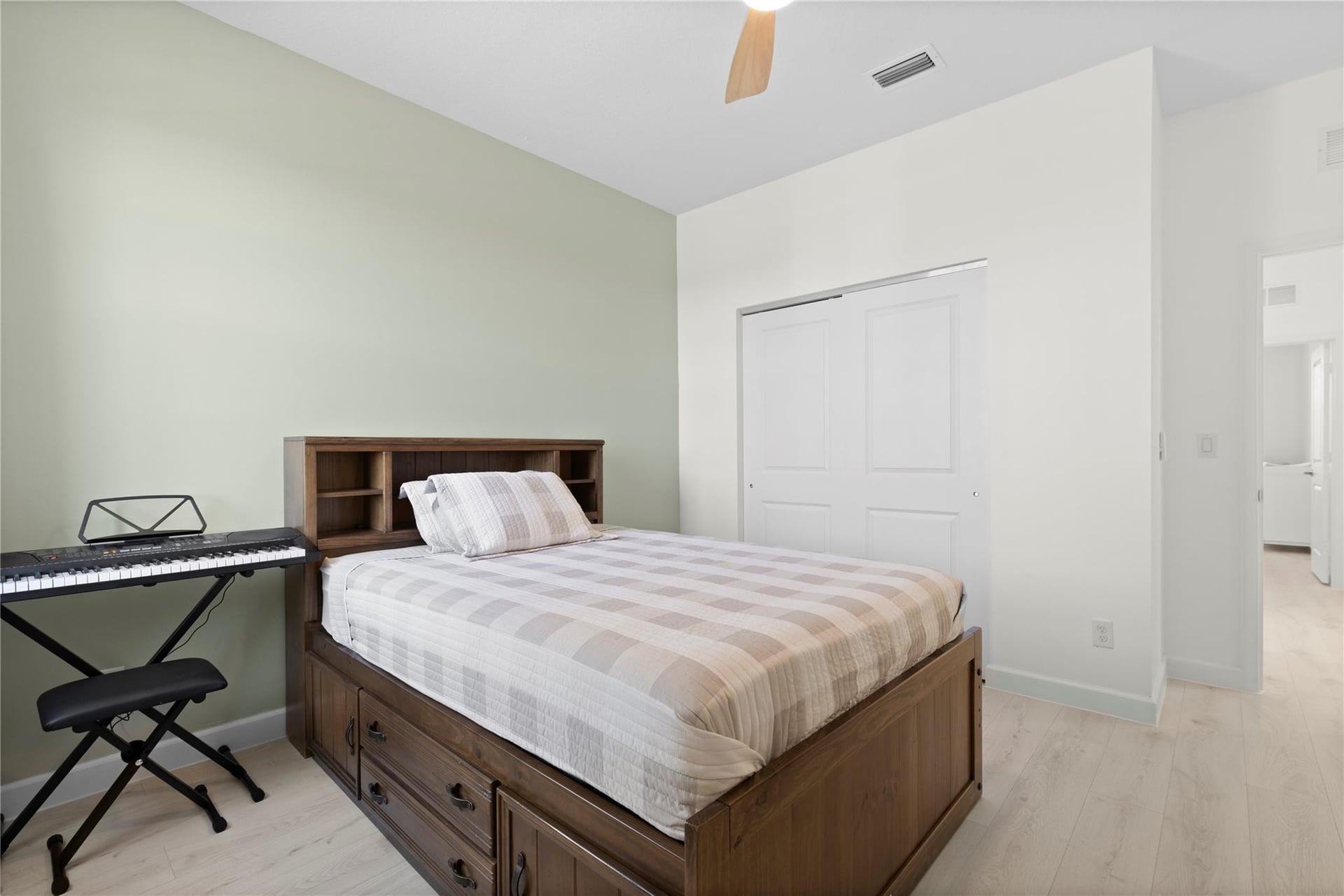 Residence photo 31