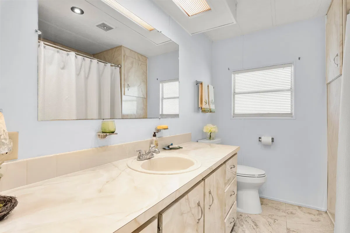 Residence photo 19