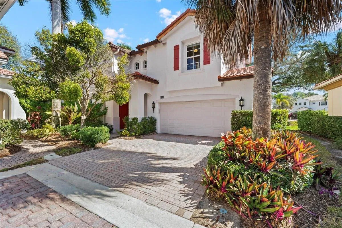 Evergrene Palm Beach Gardens Residence