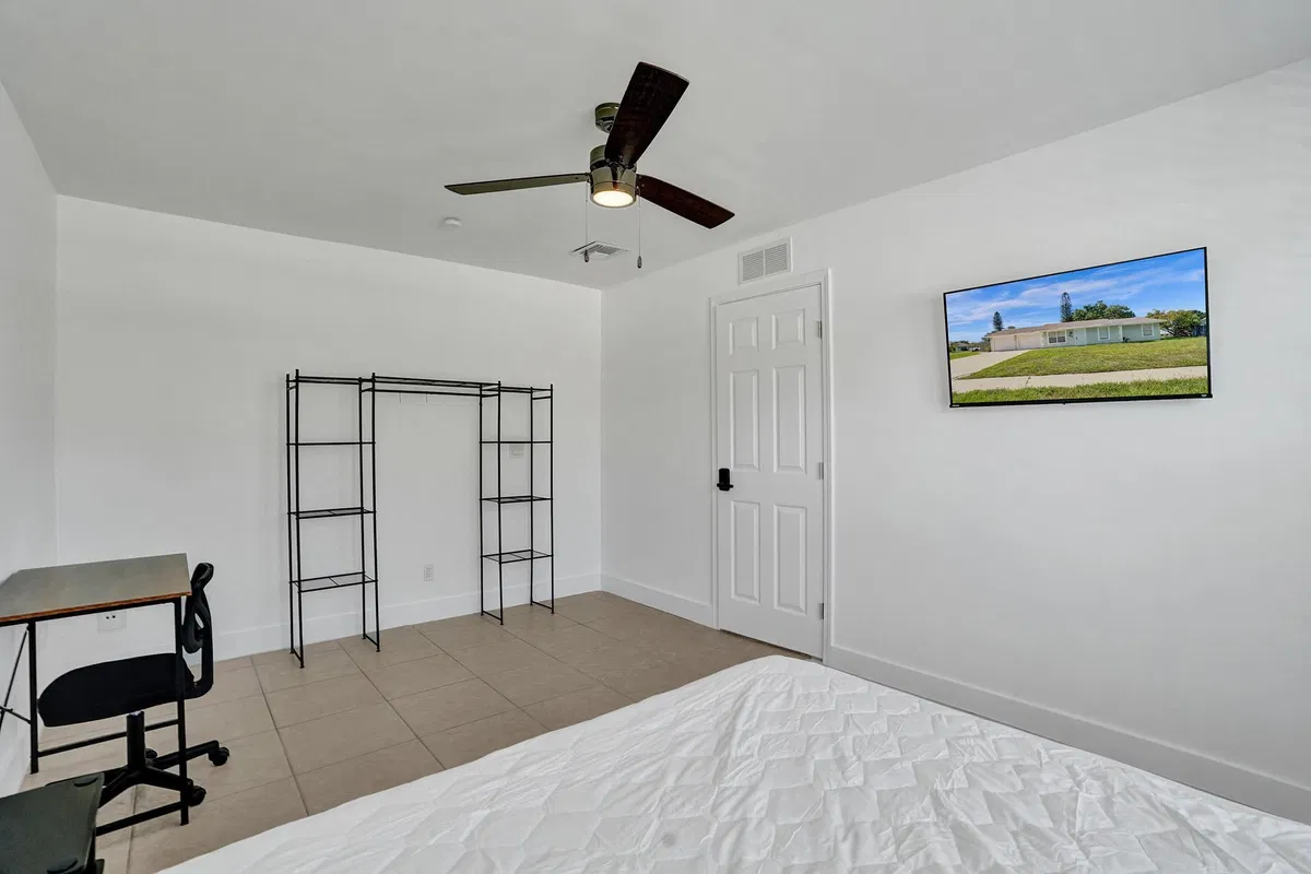 Residence photo 19