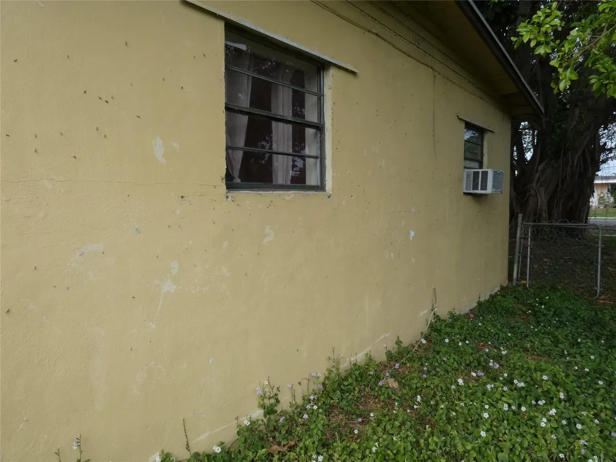 Residence photo 7