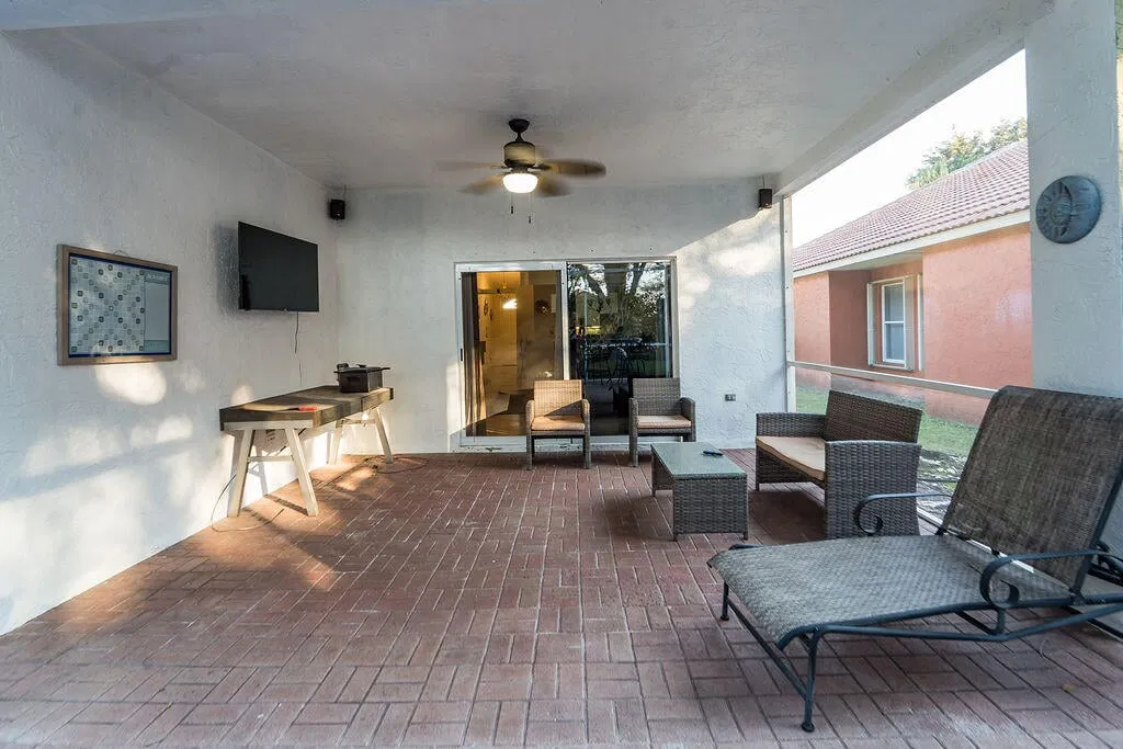 Residence photo 28