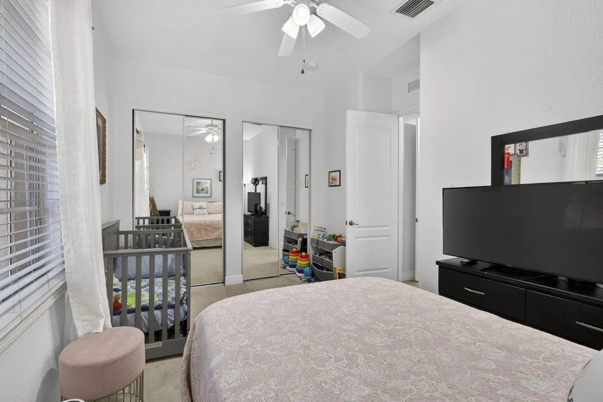Residence photo 13