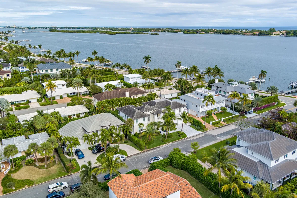 West Palm Beach Residence photo 40