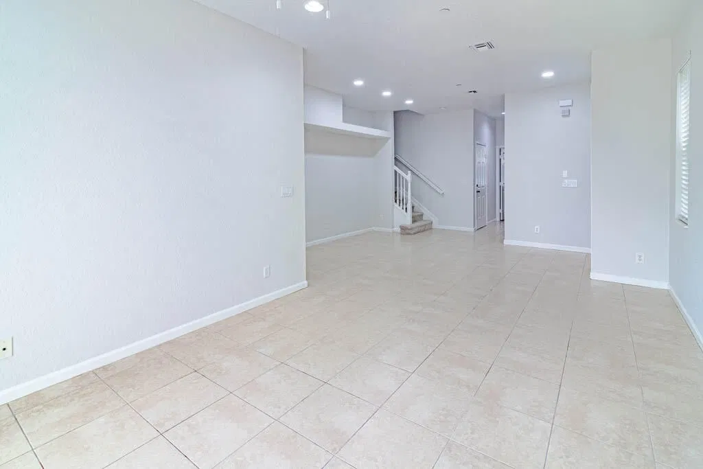 Residence photo 16