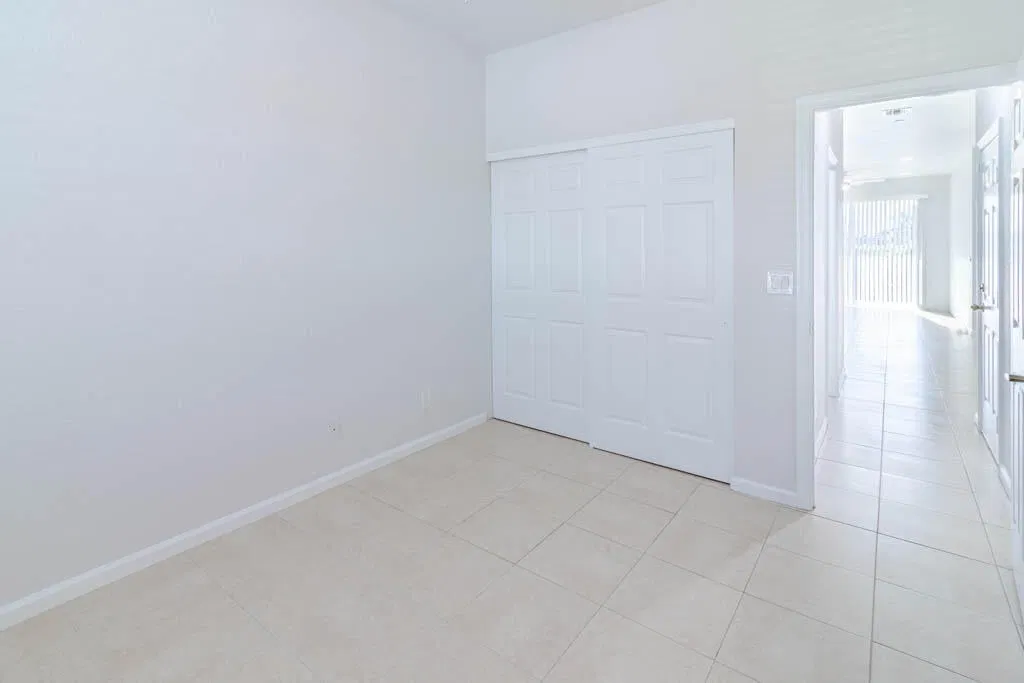  Residence photo 34
